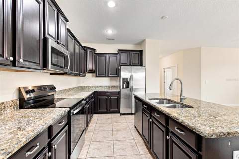 1379 Palmetto Dunes Street, Davenport FL - photo 7 of 76
