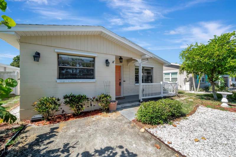 2 bedroom Single Family Residence at 5630 13th Avenue, Oak Ridge Estates Rep Of Blk 23, St Petersburg — photo 4