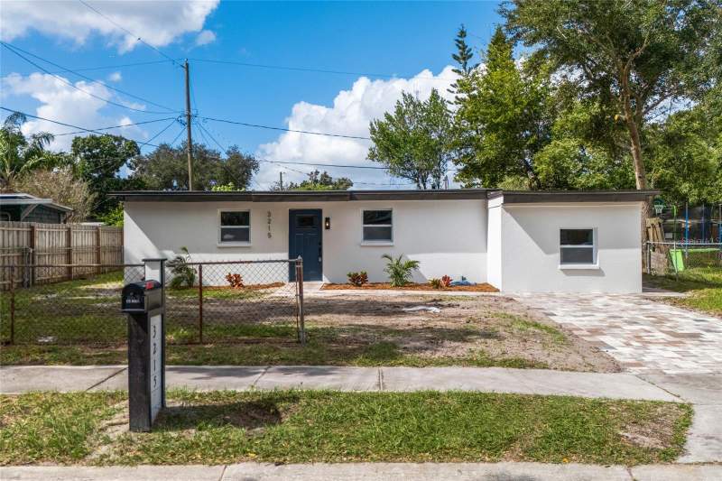 3 bedroom Single Family Residence at 3215 Welborn Way, Clair Mel City Unit 31, Tampa — photo 2