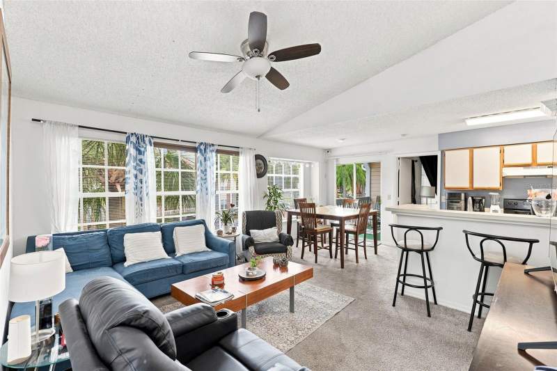 2 bedroom Condominium at 1085 S Hiawassee Road #523, Tradewinds, Orlando — photo 5