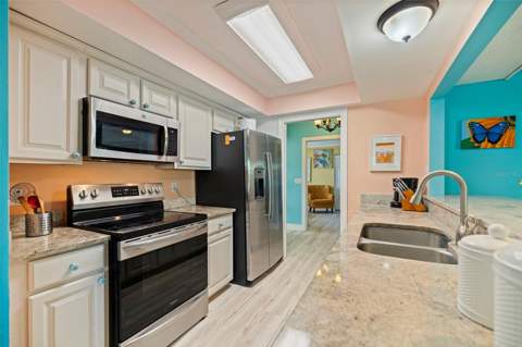 201 58th Avenue, St Petersburg FL - photo 14 of 46