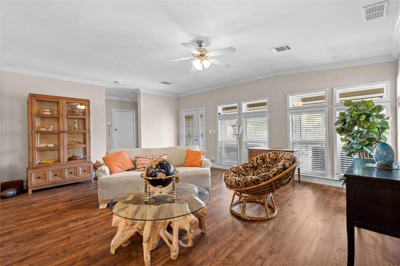 4 bedroom Single Family Residence at 2715 9th Avenue, Melrose Sub, St Petersburg — photo 5