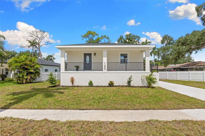 3 bedroom Single Family Residence at 120 Brown Street, River Haven, Bradenton — photo 3