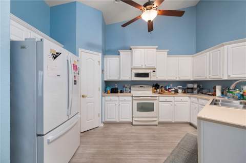 3541 Lakewood Boulevard, North Port FL - photo 19 of 73