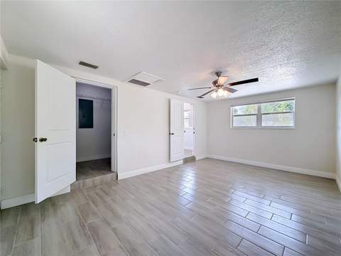 807 Cherokee Circle, Sanford FL - photo 10 of 27