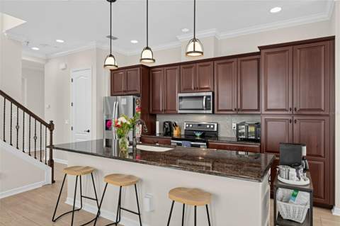 885 Taramundi Drive, Oviedo FL - photo 8 of 29