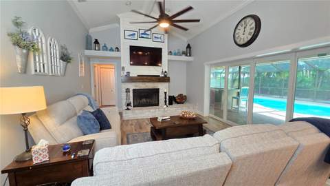 9991 Windtree Boulevard, Seminole FL - photo 23 of 38