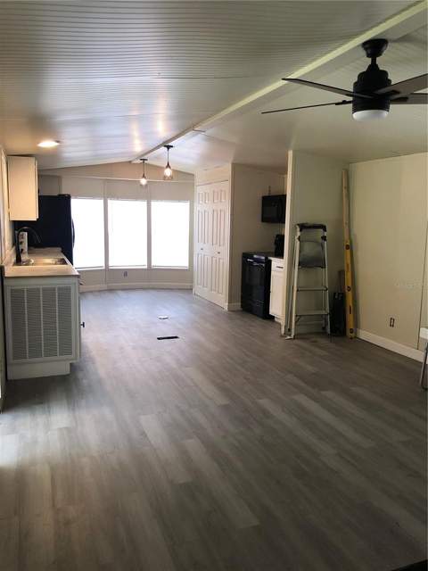 5304 Croton Street, Zephyrhills FL - photo 11 of 32