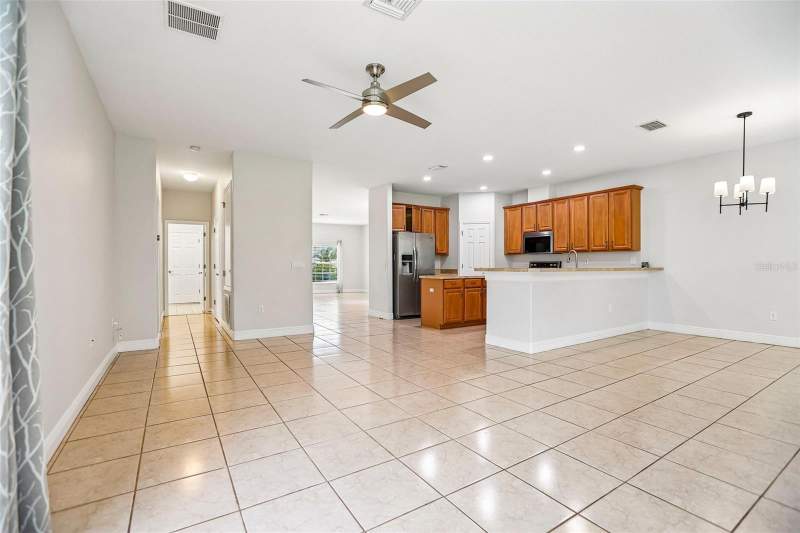 5 bedroom Single Family Residence at 5903 Cape Loop, Dupree Lakes Ph 01, Land O Lakes — photo 4