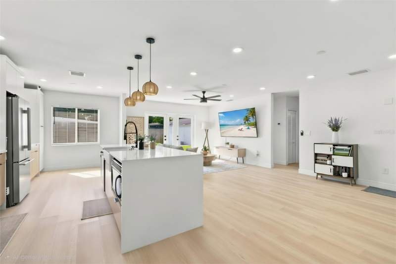 4 bedroom Single Family Residence at 7017 20th Street, Meadow Lawn 12th Add, St Petersburg — photo 5