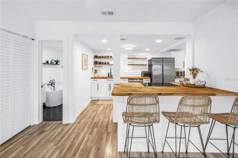 1537 39th Street, St Petersburg FL - photo 6 of 6
