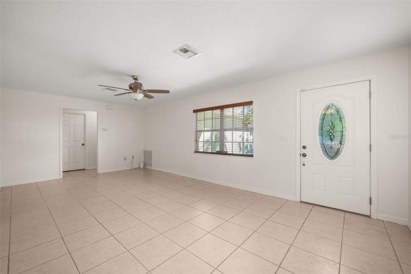 2 bedroom Single Family Residence at 123 Swallow Avenue, Sebring Hills, Sebring — photo 3