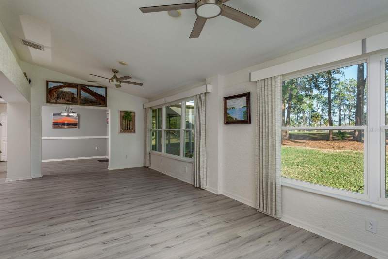 3 bedroom Single Family Residence at 9742 Oakwood Hills Court, Timber Greens Ph 01E, New Port Richey — photo 4