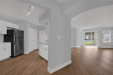 7300 Westpointe Boulevard #717, Orlando FL - photo 9 of 33