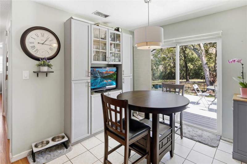3 bedroom Single Family Residence at 1907 LESLIE ANN LANE, JORDANA HILLS, OCOEE — photo 4