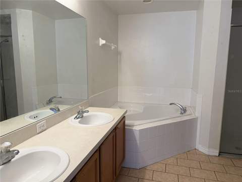 1158 Saint Tropez Court, Kissimmee FL - photo 16 of 28