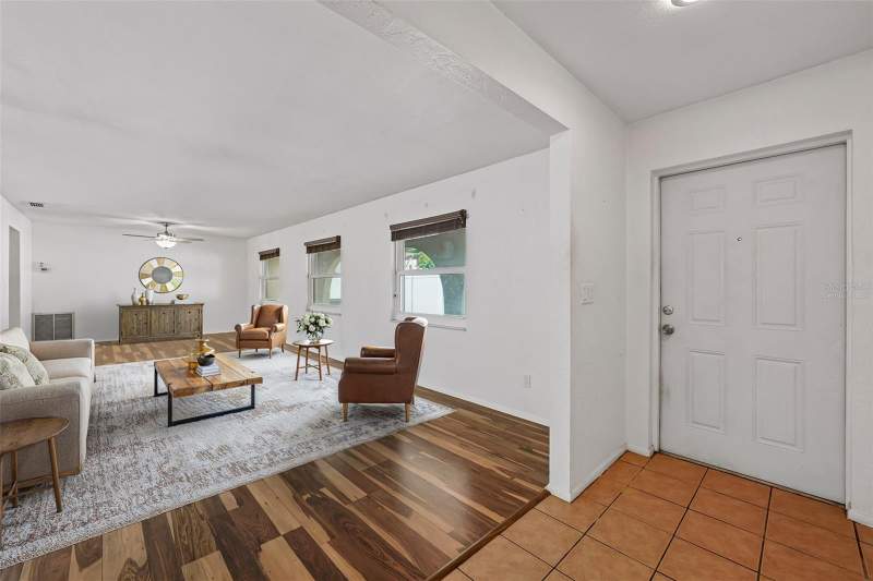 3 bedroom Single Family Residence at 144 8th Avenue, Easleys R W Add, St Petersburg — photo 3