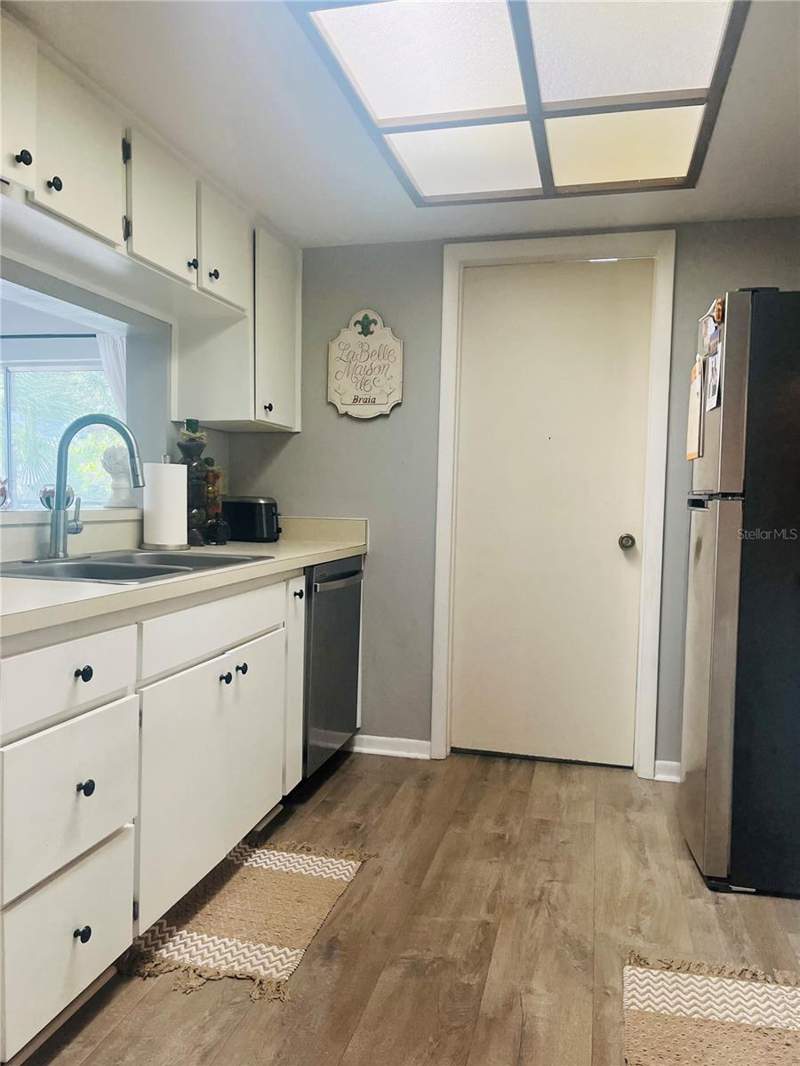 2 bedroom Condominium at 2583 Countryside Boulevard #3201, Inverness Condo, Clearwater — photo 5