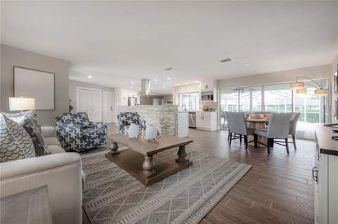 6322 Cottonwood Lane, Apollo Beach FL - photo 6 of 45