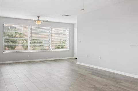 5501 80th Street #402, St Petersburg FL - photo 13 of 27