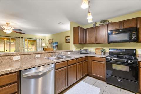 26921 White Plains Way, Leesburg FL - photo 12 of 44