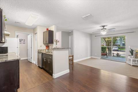 2501 Grassy Point Drive #103, Lake Mary FL - photo 14 of 41