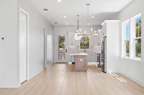 1868 Mississippi Avenue, St Petersburg FL - photo 16 of 45