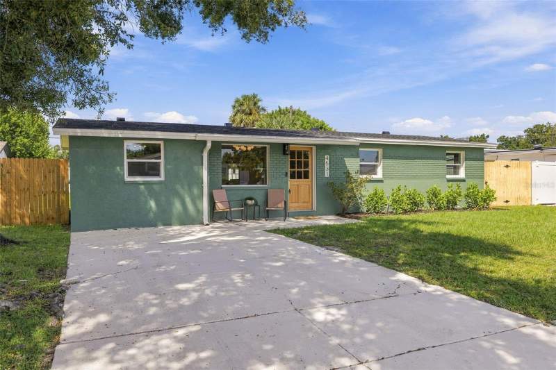 4 bedroom Single Family Residence at 4531 W Fern Street, West Park Estates Unit 4, Tampa — photo 2