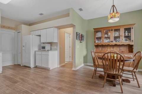 2635 Eagle Greens Drive, Plant City FL - photo 7 of 50