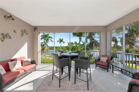 395 Aruba Circle #203, Bradenton FL - photo 18 of 56
