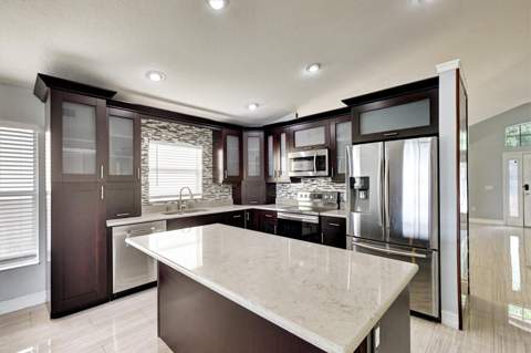 8105 Tar Hollow Drive, Gibsonton FL - photo 6 of 29