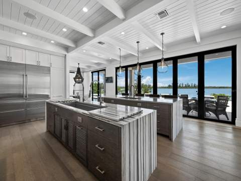 3799 Flamingo Avenue, Sarasota FL - photo 18 of 87