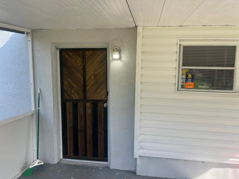 2 bedroom Mobile Home at 20456 SE 140th Street, Big Scrub Campsites, Umatilla — photo 4