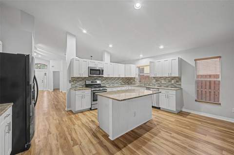 6222 Crickethollow Drive, Riverview FL - photo 6 of 6