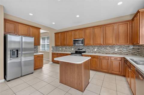 223 Largovista Dr., Oakland FL - photo 14 of 55