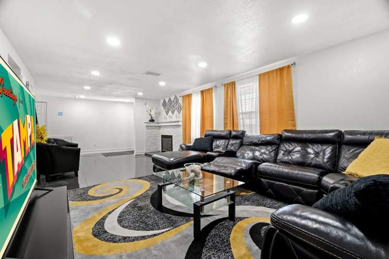 5 bedroom Single Family Residence at 7005 Fountain Avenue, Townn Country Park Unit 28, Tampa — photo 5