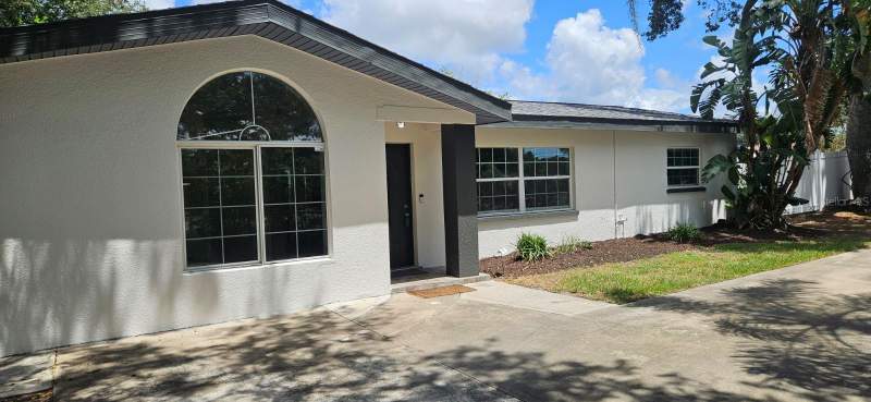 3 bedroom Single Family Residence at 2720 State Road 590, Virginia Grove Terrace 3rd Add, Clearwater — photo 4
