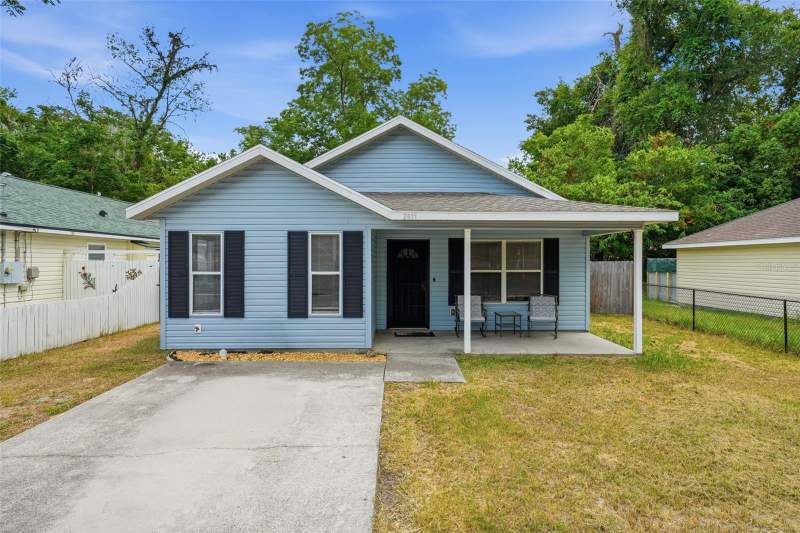 3 bedroom Single Family Residence at 2611 NW 1st Avenue, Marimere, Ocala — photo 2