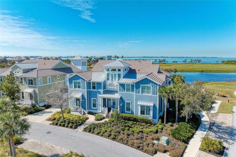 3 bedroom Condominium at 226 Sapphire Lake Drive #201, Harbour Isle Ph 9 & Mangrove Walk Phase II, Bradenton — photo 5