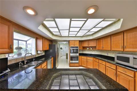 2446 Sweetwater Country Club Drive, Apopka FL - photo 10 of 47