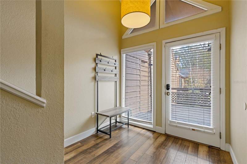 2 bedroom Townhouse at 1621 NE 2nd Street #302, Park Place Un 302, Ocala — photo 4