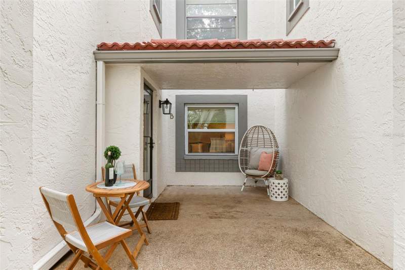 2 bedroom Condominium at 476 SANTA CRUZ PLACE #B, PLACIDO BAYOU, ST PETERSBURG — photo 3