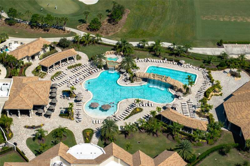2 bedroom Condominium at 18008 Gawthrop Drive #402, Terrace Vii At Lakewood National Ph II, Bradenton — photo 2