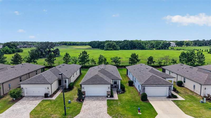2 bedroom Single Family Residence at 6042 SW 93rd Circle, Stone Creek, Ocala — photo 3