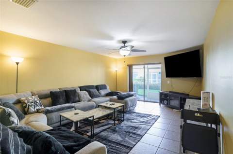 3869 Island Way, St Petersburg FL - photo 6 of 20