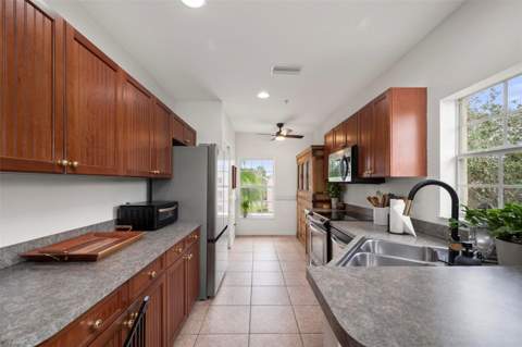 2060 Willow Hammock Circle #301, Punta Gorda FL - photo 15 of 60