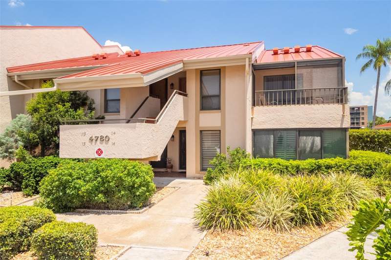 2 bedroom Condominium at 4780 Brittany Drive #114, Villas On Point Brittany Condo, St Petersburg — photo 2