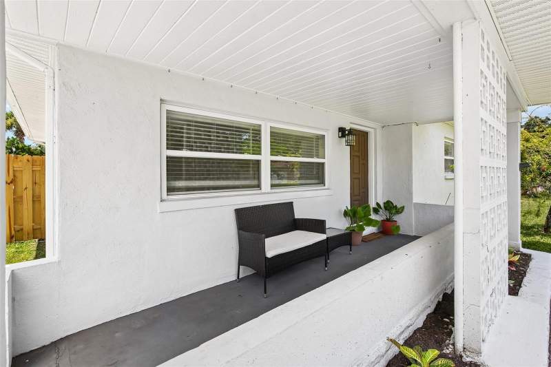 3 bedroom Single Family Residence at 114 Lake Judy Lee Drive, Largo, Largo — photo 4
