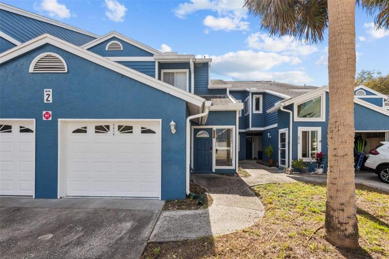 2014 GOLFVIEW DRIVE #2014 home for sale in Green Dolphin Park