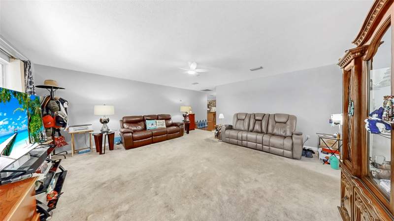 4 bedroom Single Family Residence at 38919 3rd Avenue, City Zephyrhills, Zephyrhills — photo 4